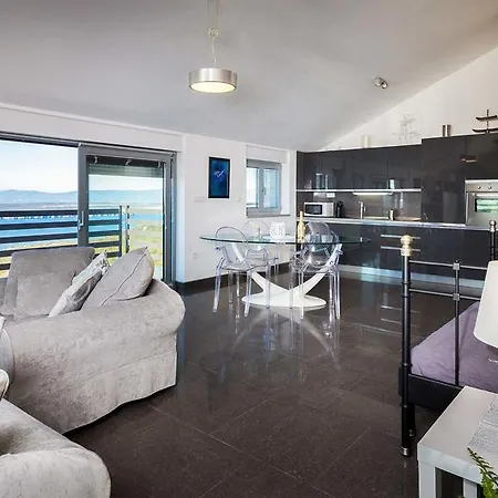 Villa Kalmar - Heated Pool And Spectacular Sea View