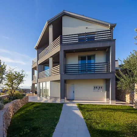 Villa Kalmar - Heated Pool And Spectacular Sea View Villa *