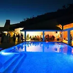Villa Viktoria Villa *