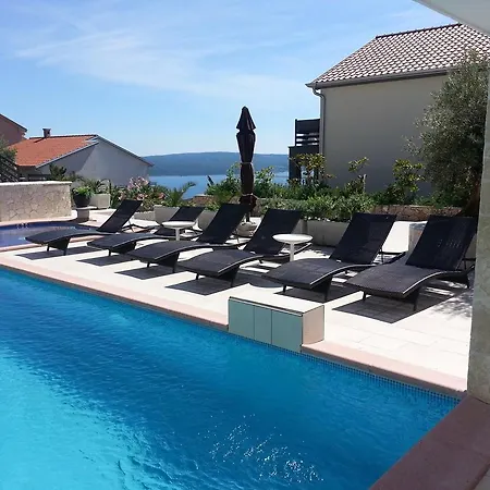 Villa Kalmar - Heated pool&spectacular sea view